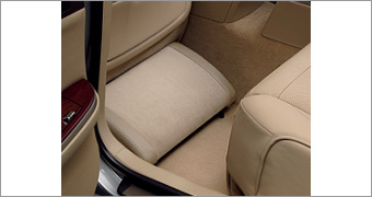 Foot rest for rear seat