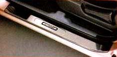 Scuff plate
