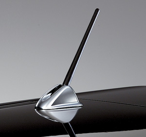Roof antenna cover
