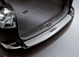Rear bumper step guard