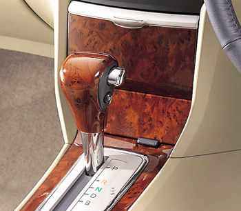 Wood pitch shift knob cover