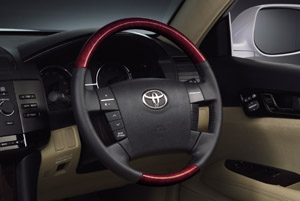 Wood pitch steering wheel