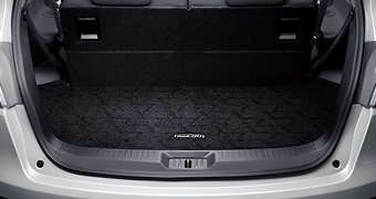 Trunk mat (carpet type)