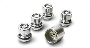 Reverse key wheel nut