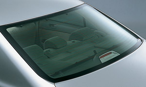 Rear sun shade (smoke type)
