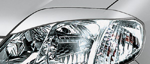 Headlight garnish