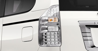 Clear combination lamp