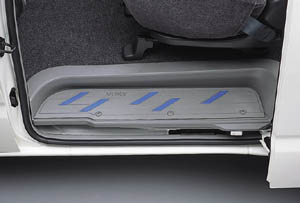 Side step garnish (left and right set)