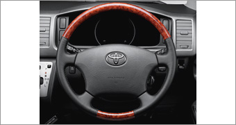 Wood pitch steering wheel