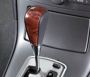 Shifter knob (wood pitch)
