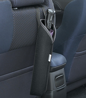 Umbrella holder (convenient umbrella attaching)