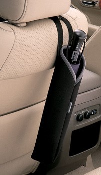 Umbrella holder (convenient umbrella attaching)