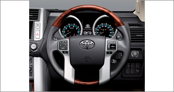 Wood pitch steering wheel