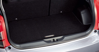 Trunk mat (carpet type)