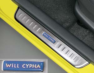 Scuff plate