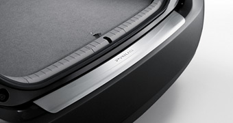 Rear bumper step guard