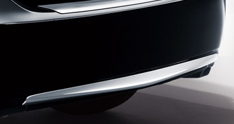 Rear bumper garnish (plating)