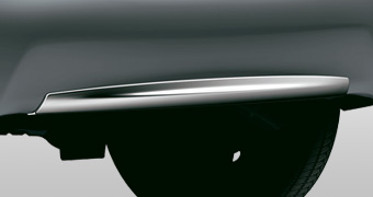 リヤバンパーガーニッシュ(メッキ)