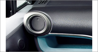 Register accent panel (side)