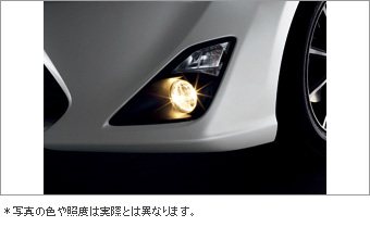 フォグランプ フォグランプ(灯体　ランプＡＳＳＹ)(サブワイヤーハーネス)(スイッチ)(ボルト)(ナット)/フォグランプカバー(ＲＨ/ＬＨ)
